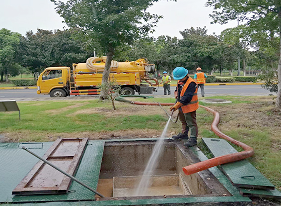 卫滨化油池清理